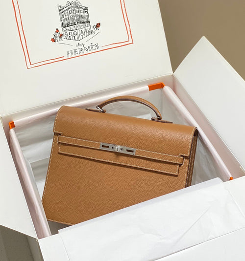 HERMES KELLY DEPECHES 34 BRIEFCASE IN GOLD TOGO CALFSKIN SILVER HARDWARE